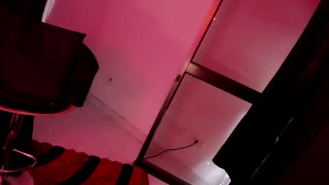 Miss Elisse H. online show from July 18, 12:45 pm