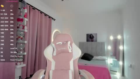 Gisell   Gigi online show from June 27, 4:46 pm