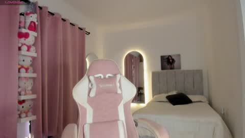 Gisell   Gigi online show from July 7, 1:48 pm