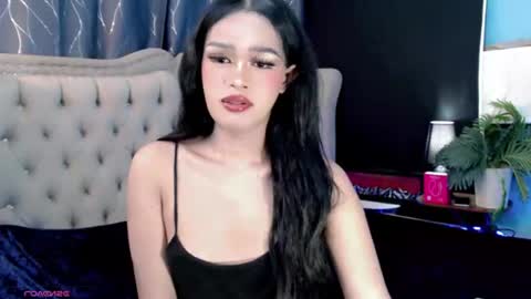 im your queen steffie online show from July 20, 3:47 pm