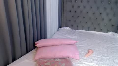 CRISHA  online show from July 29, 2:54 am