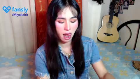 Miyakabebe online show from June 1, 8:43 pm