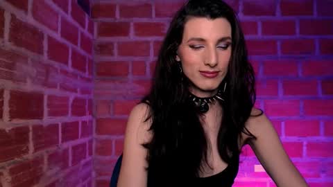 moira_hot online show from February 25, 9:30 pm