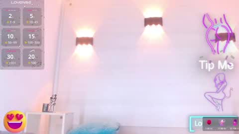 Molly Spears online show from February 20, 11:42 am