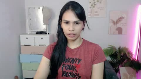 MOMIKHEM online show from July 12, 12:31 pm