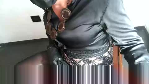 Sabrina online show from December 27, 8:07 pm