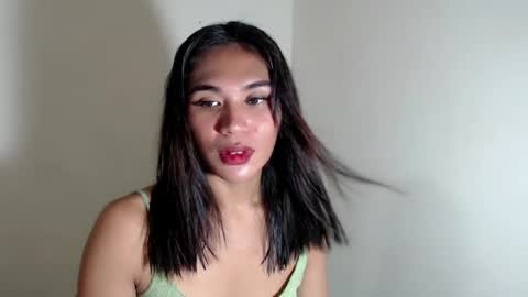 mouiline_rouge69 online show from July 15, 8:19 am