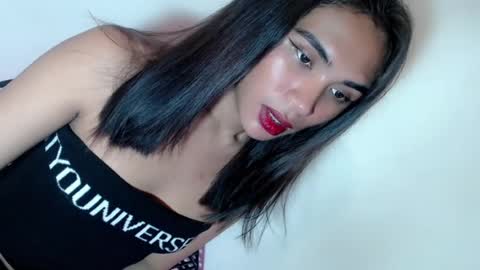 mouiline_rouge69 online show from July 30, 11:42 am