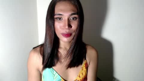 mouiline_rouge69 online show from August 1, 5:03 pm