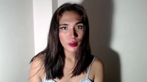 mouiline_rouge69 online show from August 2, 7:35 pm