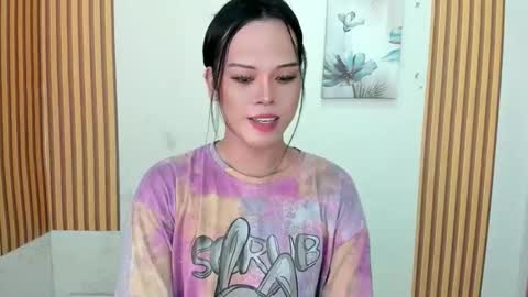 selena online show from April 5, 1:47 am