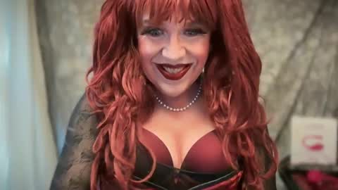 Snapshot of mskarentoy chatting on September 17, 10:26 pm mskarentoy online show from September 17, 10:26 pm