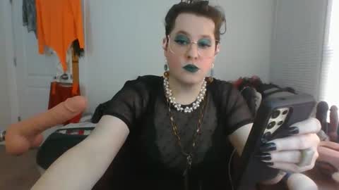 Mx Charlotte online show from January 5, 5:27 pm