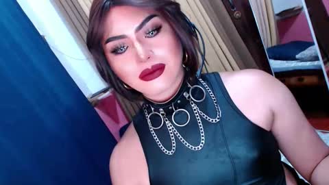 SUPPORT GODDESS TRISHA  AND DONT FORGET TO FOLLOW ME online show from April 15, 9:26 pm