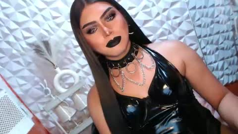 SUPPORT GODDESS TRISHA  AND DONT FORGET TO FOLLOW ME online show from July 23, 11:41 am