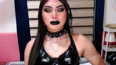 SUPPORT GODDESS TRISHA  AND DONT FORGET TO FOLLOW ME online show from July 29, 9:02 pm