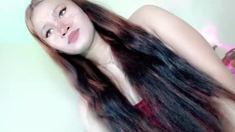 mysterious_honeyghe online show from July 3, 1:44 am