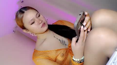 mysterious_honeyghe online show from July 28, 8:12 pm
