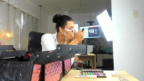 Nahomy Whitte online show from April 10, 12:33 pm