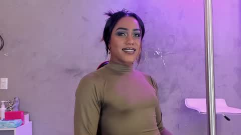 Naomi Blair online show from June 14, 3:08 am