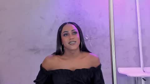 Naomi Blair online show from June 25, 3:26 am