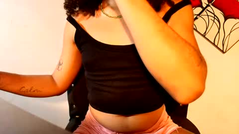 naomiwildburn online show from July 11, 7:57 am