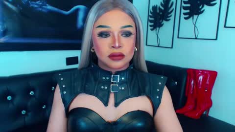 natalia_cooperx online show from July 27, 7:04 am