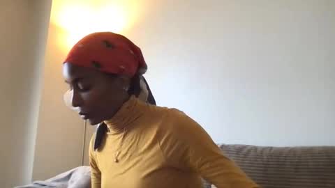 Natassia Dreams online show from January 11, 12:17 am