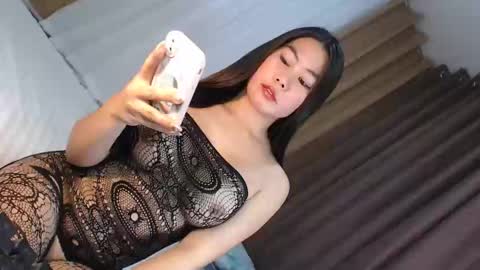 Snapshot of nathalie_hart chatting on October 22, 2:13 am Queen Marga online show from October 22, 2:13 am