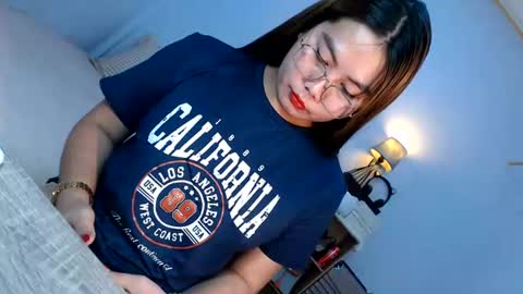 Queen Marga online show from June 25, 5:12 am