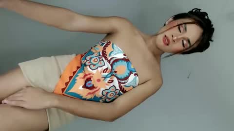 Nathalie smith online show from June 7, 6:54 am