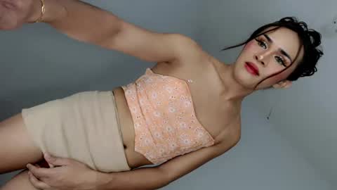 Nathalie smith online show from June 22, 3:25 am