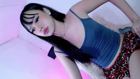itsyourgirl kiara online show from July 9, 11:58 am