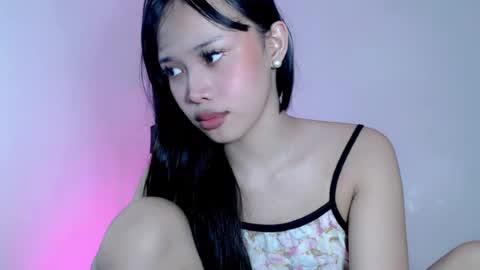 itsyourgirl kiara online show from July 16, 2:56 pm