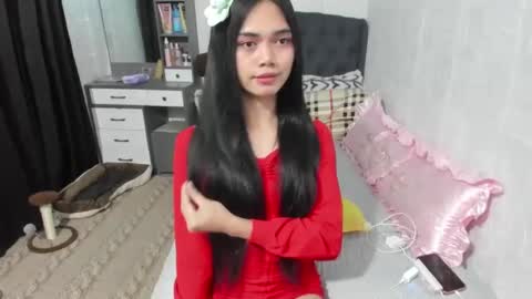 emma online show from January 8, 12:26 pm