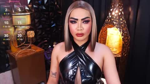 naughtyfridah online show from June 22, 5:43 pm