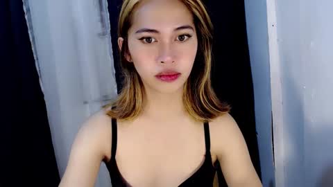 Kyla online show from December 10, 6:28 pm