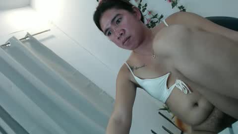 naughtywildvenice online show from March 22, 8:30 am