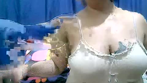 mariapaula online show from June 18, 2:56 am