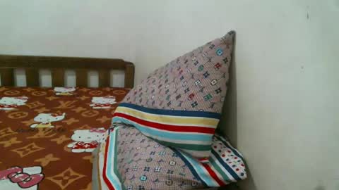 Lucy Pearl online show from January 23, 2:12 am