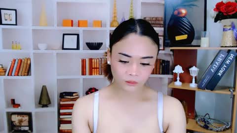 hottie nicole online show from May 18, 2:00 am
