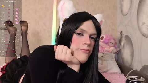 Night Rapunzel online show from April 17, 7:04 pm