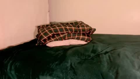 nikkelsofia online show from February 23, 9:12 am