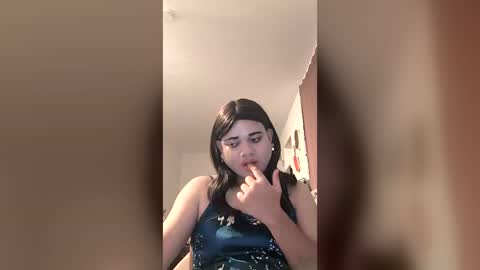 nikki_shecd online show from June 27, 8:26 pm