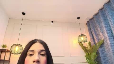 nikki_vesper online show from December 19, 11:37 am