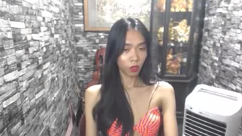 nisha_rose23 online show from May 27, 9:34 pm