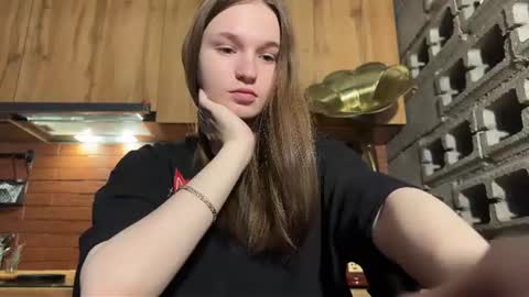 Tears Lora online show from July 24, 1:15 am