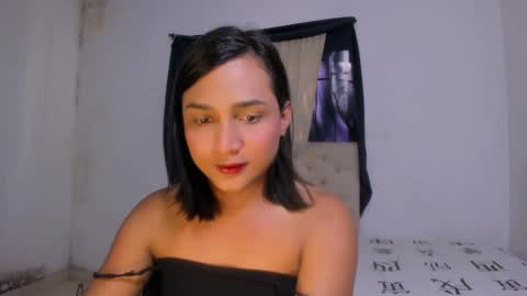 Snapshot of noah_cute18 chatting on February 6, 8:56 pm Noah online show from February 6, 8:56 pm