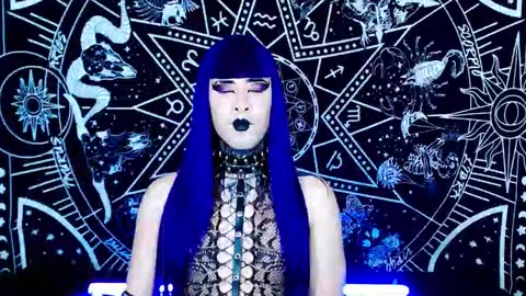 caroline online show from November 4, 2:44 am