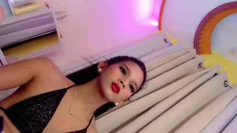nova_licious online show from June 9, 8:41 pm